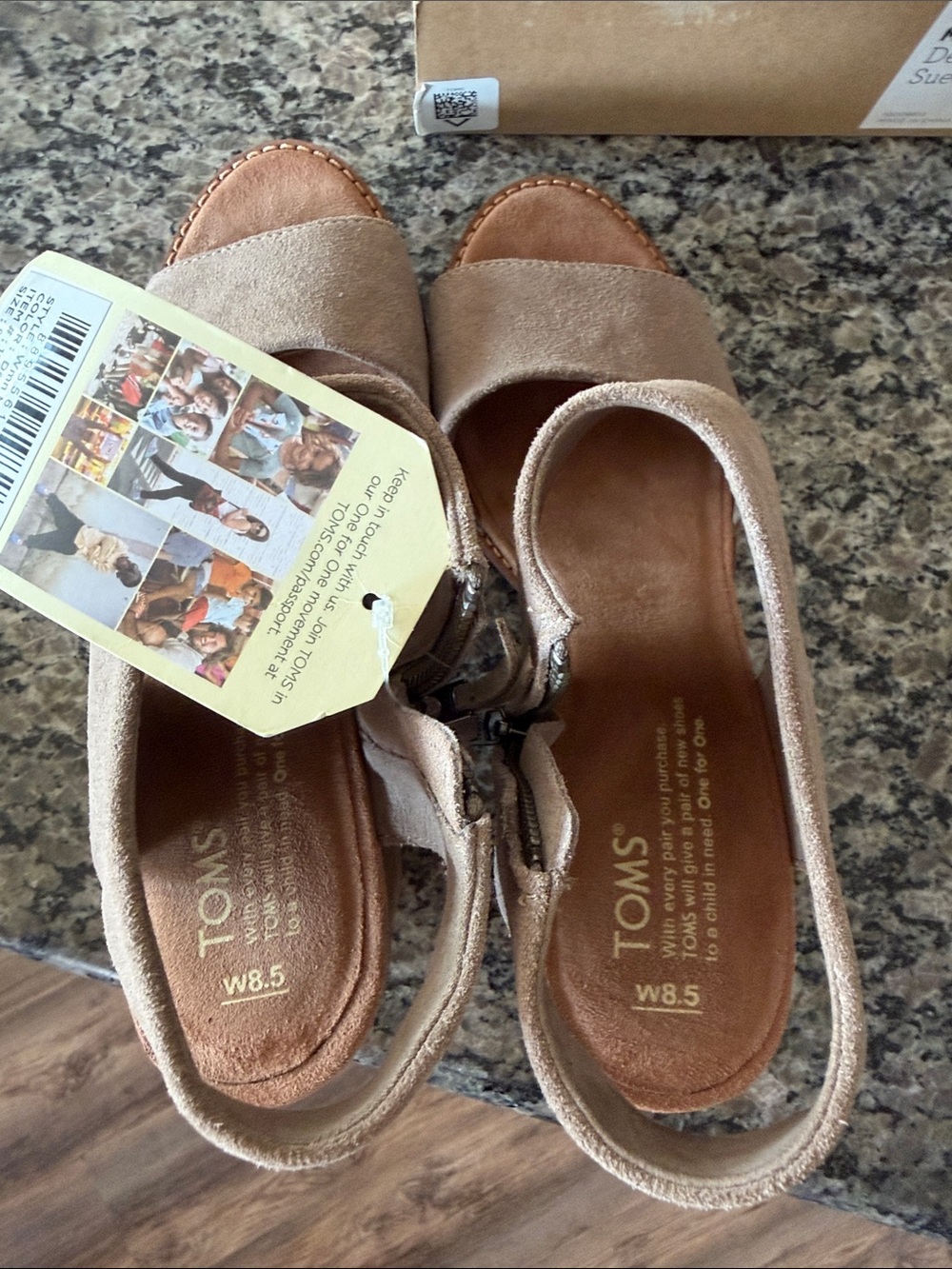 NIB Tom’s Majorca Cutout Heeled Sandal in Desert Taupe Suede - Picture 6 of 6